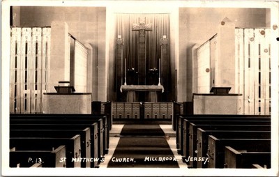 St Matthews Kirche Millbrook Jersey Innenraum RPPC Echtfoto Postkarte Vintage UK