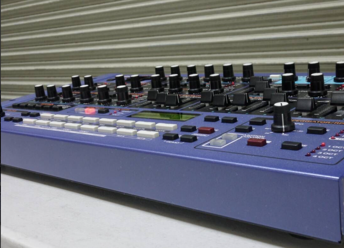 ★ Nalighieri ★Roland JP-8080 元箱付き ☆ Nalighieri 様専用☆Roland JP-8080 元箱付き - メルカリ