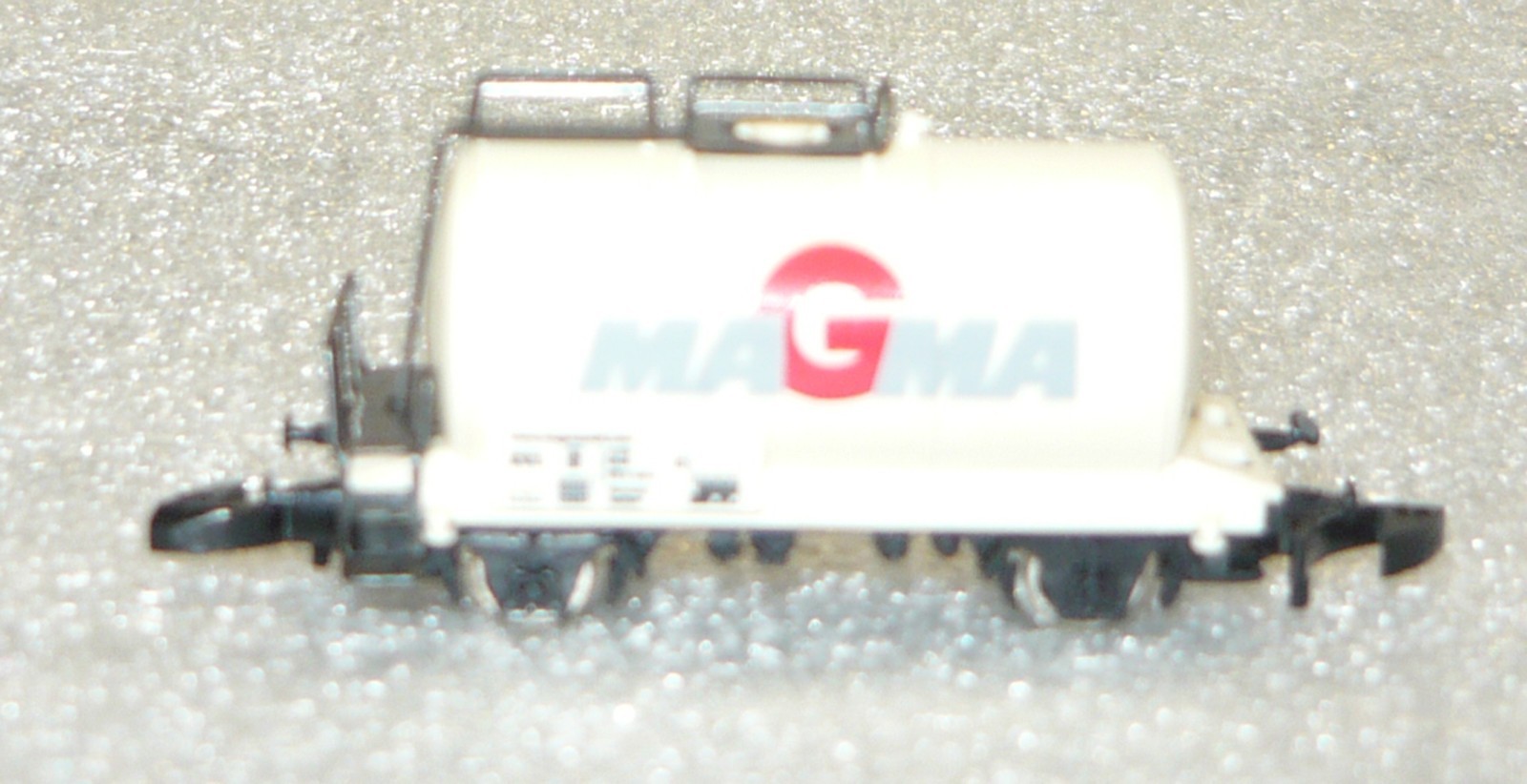Picture 4 of 5