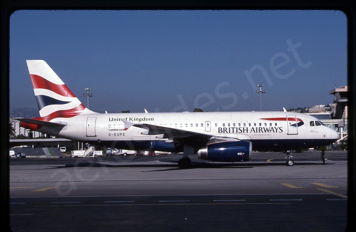 BA ブリティッシュ・エアウェイズAviationtag A319-100 Airbus A319 - G-EUOH Schlüsselanhänger Weiß kaufen – Aviationtag