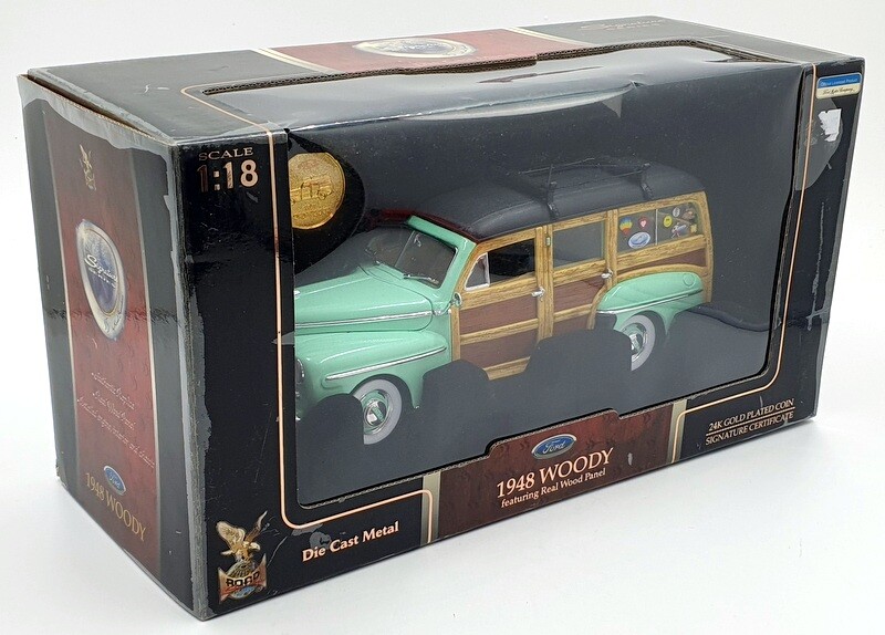 Road Signature 1/18 Scale Diecast 20028 - 1948 Ford Woody