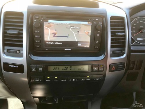 Fascia for 2002-2009 Toyota Land Cruiser Prado (120) Dash Kit Facia Plate Panel - Picture 2 of 2