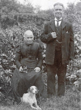 Kabinettkarte Foto Mann Frau Hund Mode Garten Burton Studio Hoddesdon