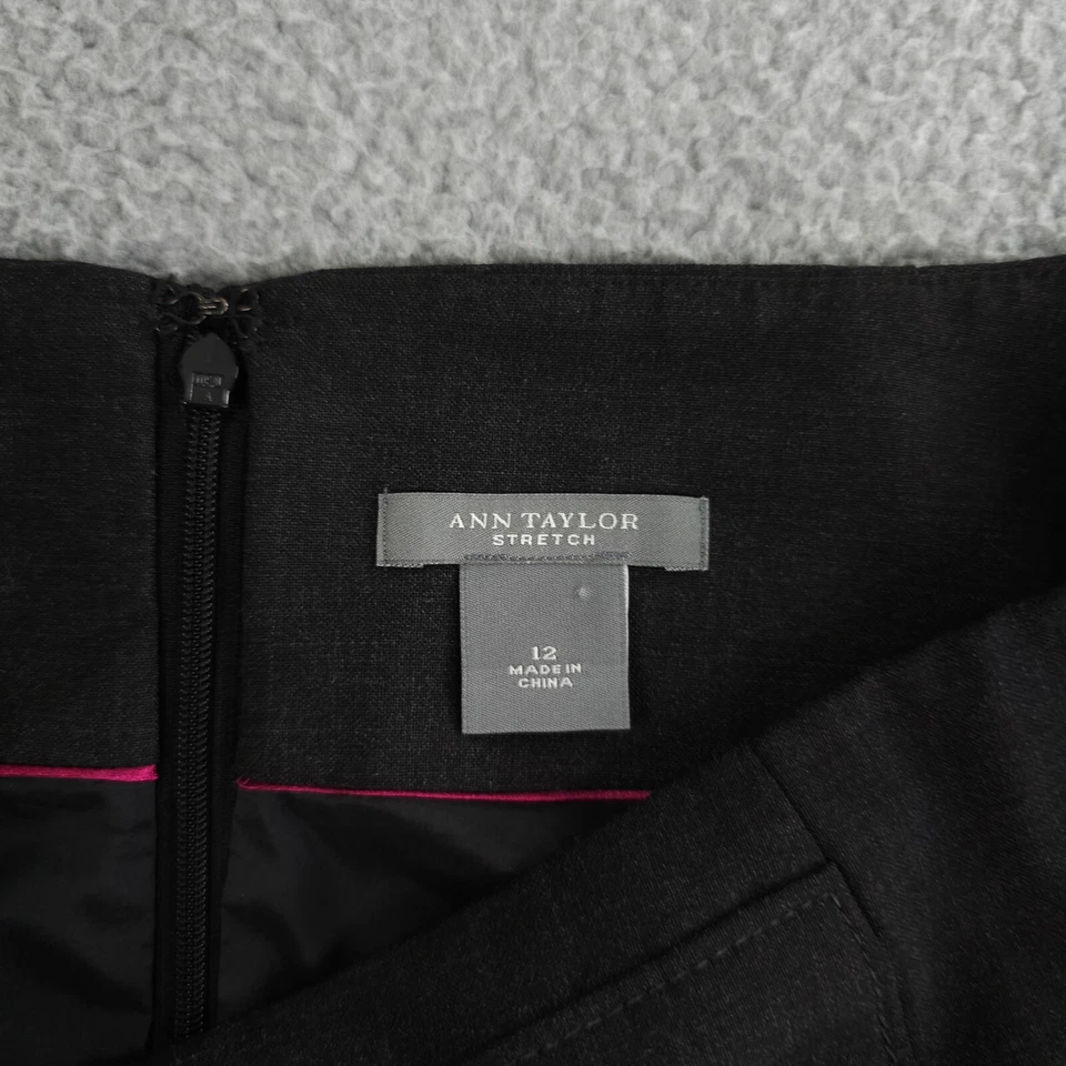 Falda Ann Taylor para mujer 8 gris oscuro plisada dobladillo debajo de la rodilla lana virgen elástica Foto 3 de 4