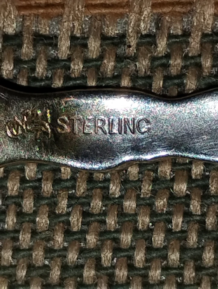 Colher para servir lírio badejante do vale prata esterlina - Imagem 3 de 3