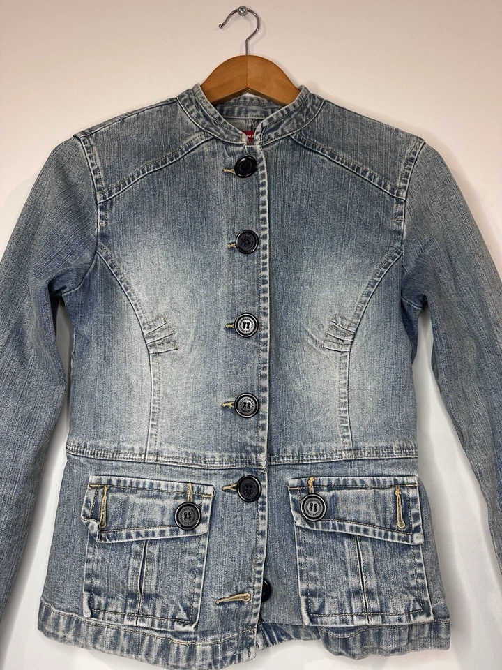 Chaqueta de Jean Union Bay Denim Mediana Botón Frontal Y2K Bolsillos con Solapa Elastizados De Colección Foto 3 de 4