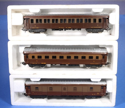 Lot De 3 Voitures British Rail – Lima HO – Époque 3 – Vert – État Neuf