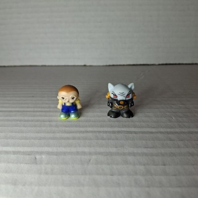 Lot Of 2 Ready To Robot 1  Figures Spacehog And Homework 