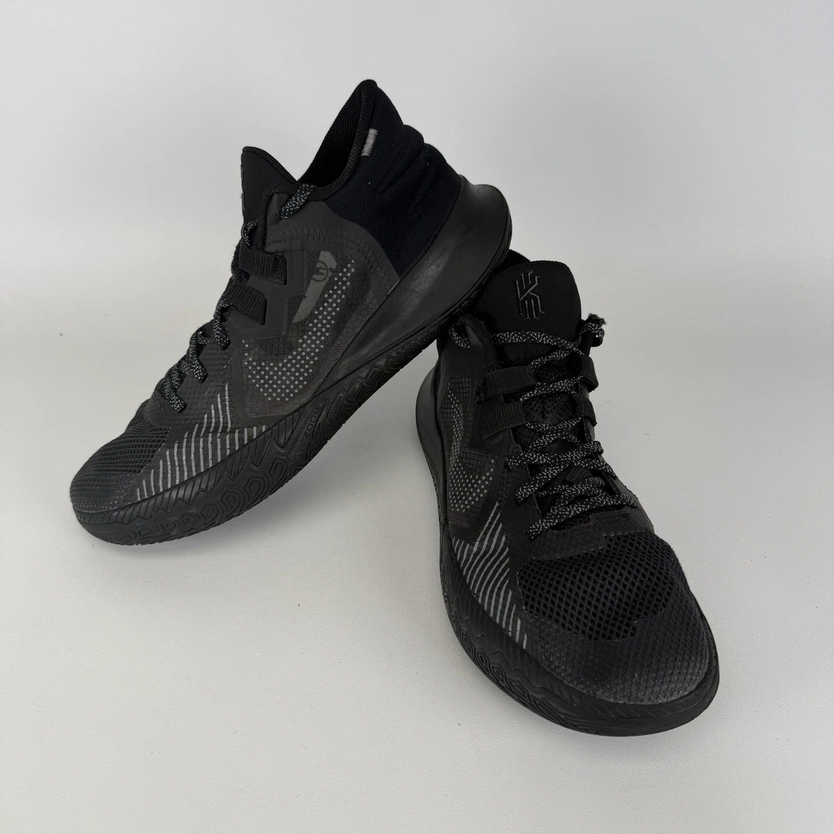 Las mejores ofertas en Nike Kyrie Flytrap 5 Black Cool Grey | eBay