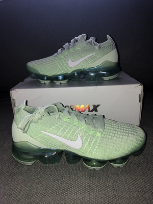 jade aura vapormax