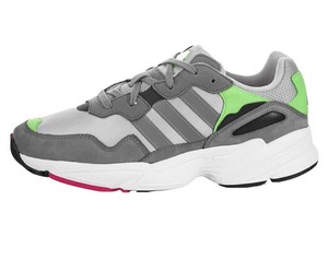 adidas yung trainers size 9