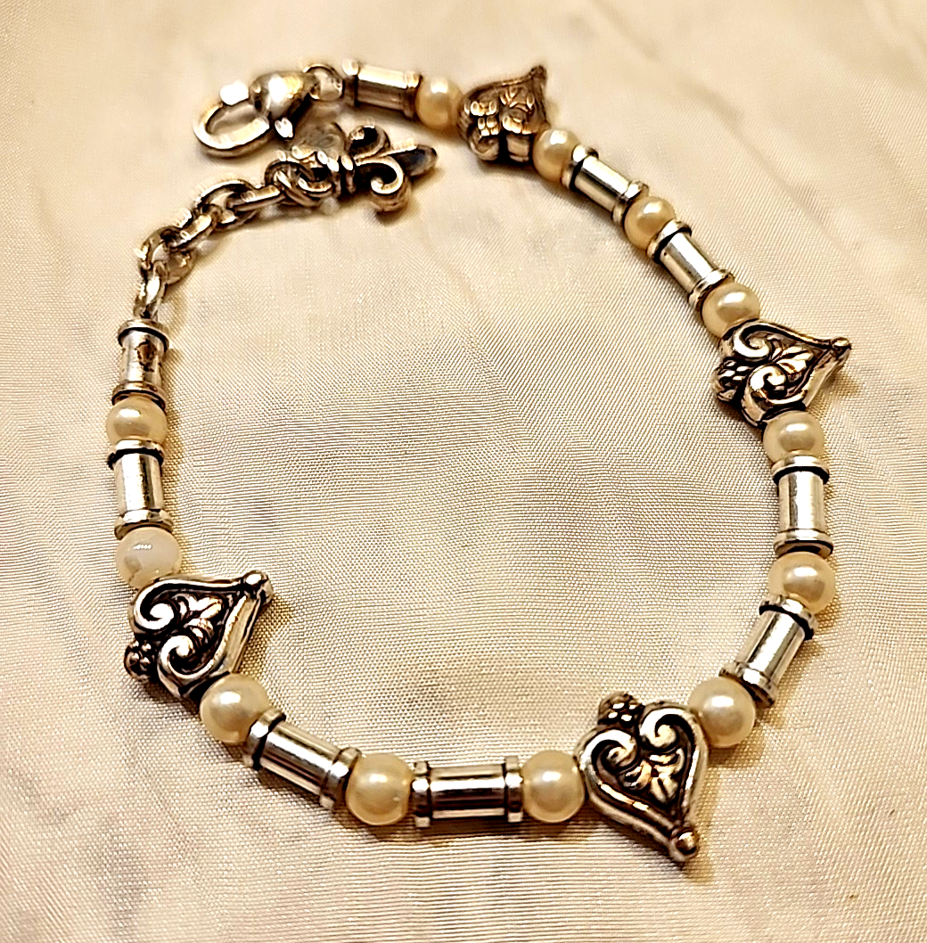 Vintage Brighton Pompeii Heart Charm Pearl Bracelet Silver Tone 8 Inches