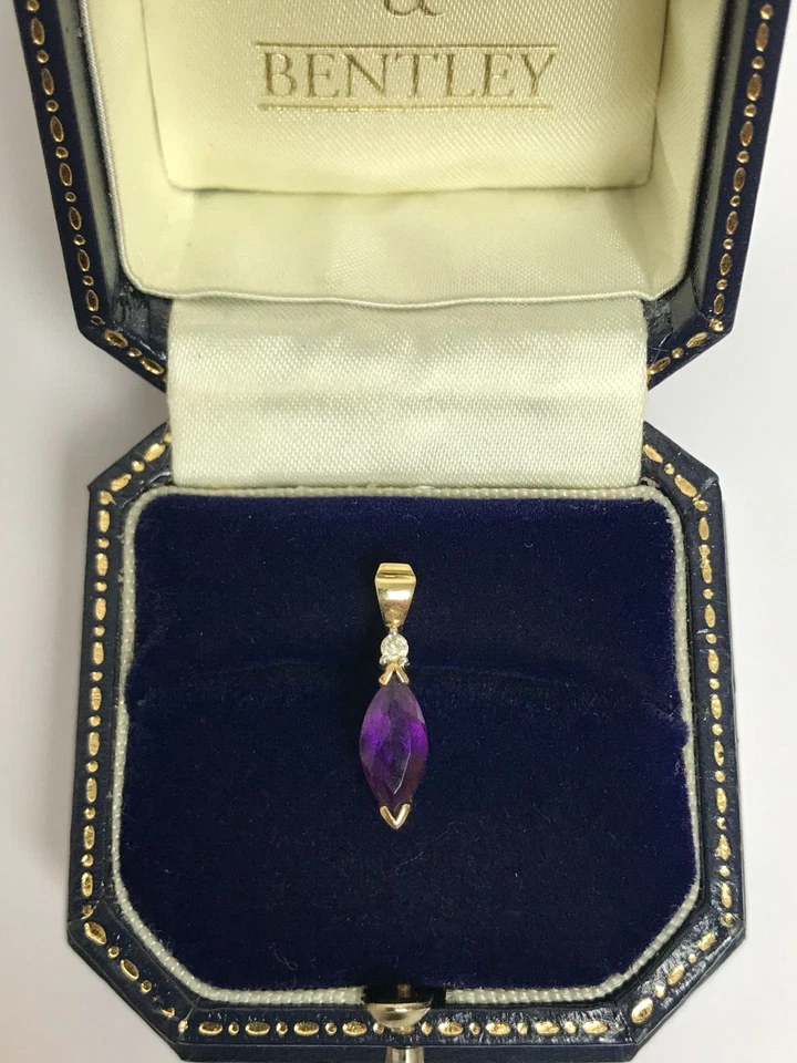 Colgante vintage de oro amarillo y blanco de 9 quilates amatista y diamantes talla marquesa Foto 2 de 4