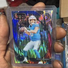 Panini Select Football Justin Herbert Prizm Club Level #232 2024 Card