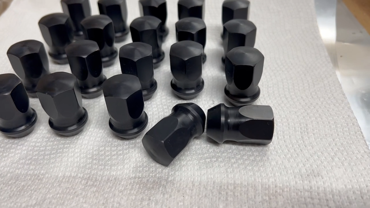 16pack set Black Titanium Lug Wheel Nut 12x1.5 Closed End HEX19