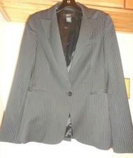 BODY BY VICTORIA BLACK  PINSTRIPE STRETCH   BLAZER NEW SZ 6