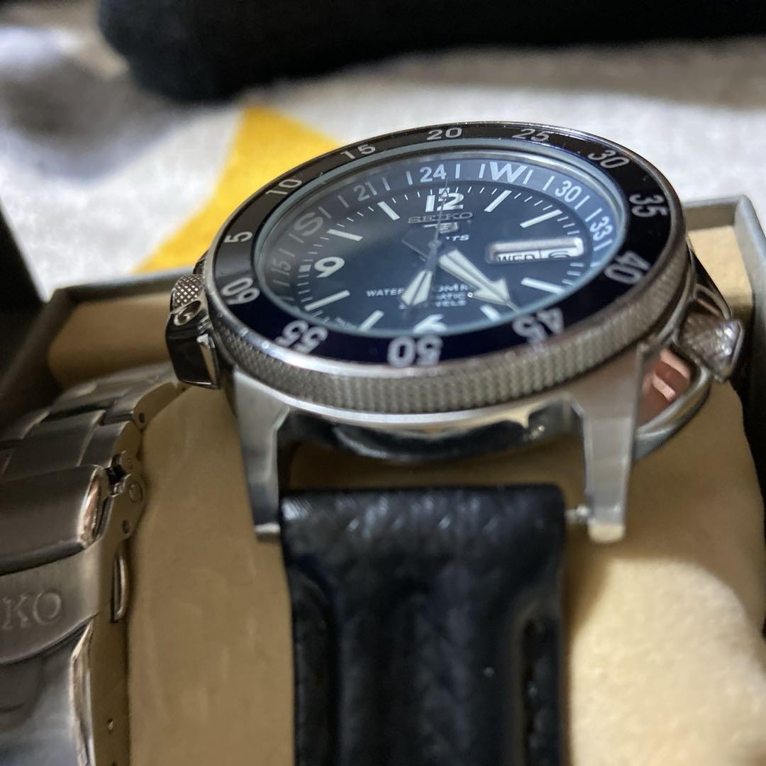 SEIKO SKZ209J MADE IN JAPANモデル Rare discontinued SEIKO5 SPORTS watch men's MADE IN JAPAN