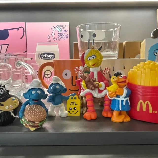 McDonald's Smurfs & Sesame Street Vintage 6-Piece Figures Set