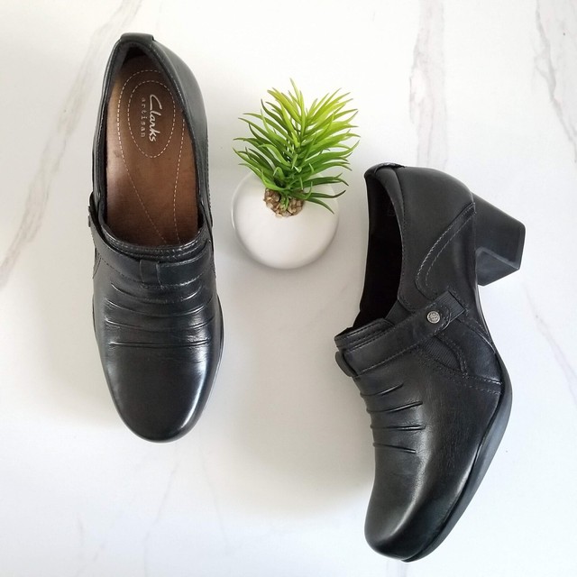 clarks rosalyn nicole