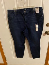 BRAND NEW WOMEN'S SIZE 18W PETITE TERRA  SKY DARK WASH SKINNY JEANS