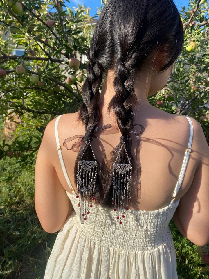 Grampo de cabelo étnico cazaque decorado com contas, decoração dos povos turcos - Imagem 3 de 3