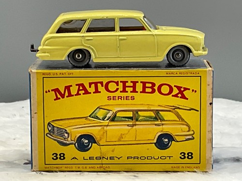 Mattchbox 38B Vauxhall victor estate car,N,Mint in Scarce E3 box all orig,N.O.S - Picture 2 of 16
