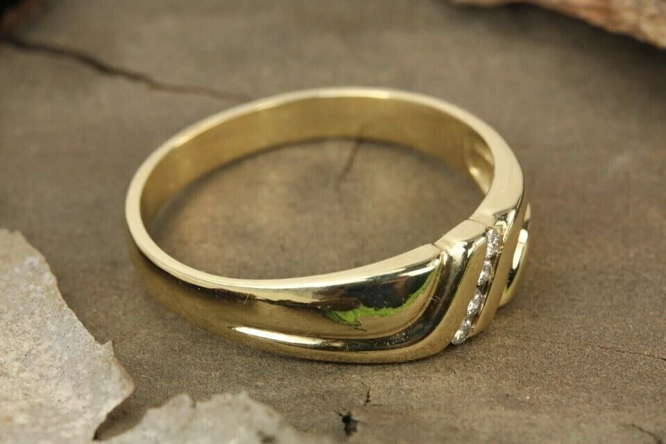 1Ct Round Lab Created Diamond Men's Band Engagement Ring 14K Yellow Gold Plated - Image 4 of 4