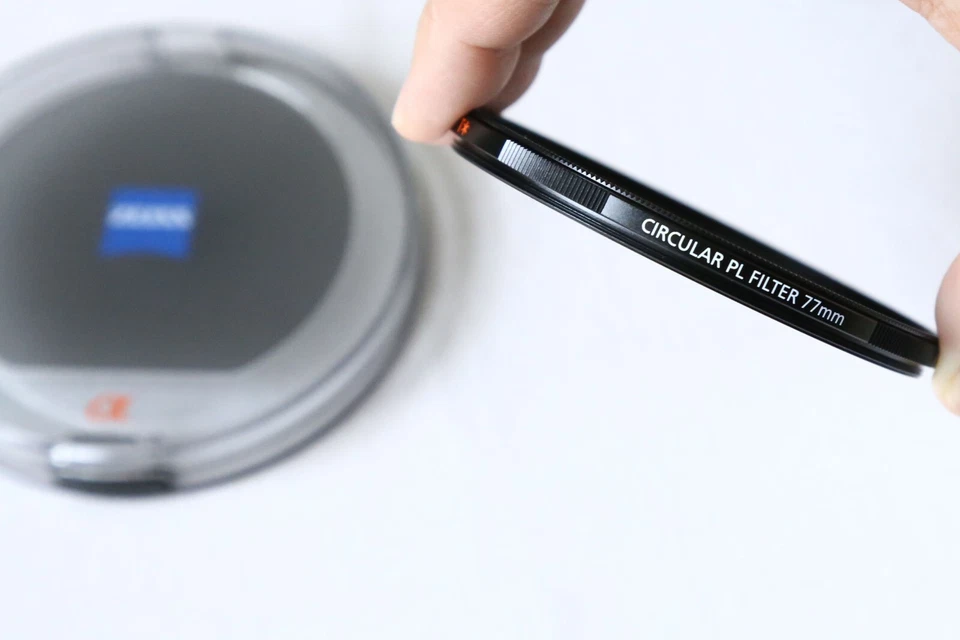 🎦Near MINT Sony Carl Zeiss T* 77mm VF-77CPAM2  Circular PL Filter With Case JP - Image 2 of 4