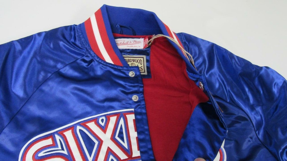 New Philadelphia 76ers Mens Mitchell & Ness Satin Button