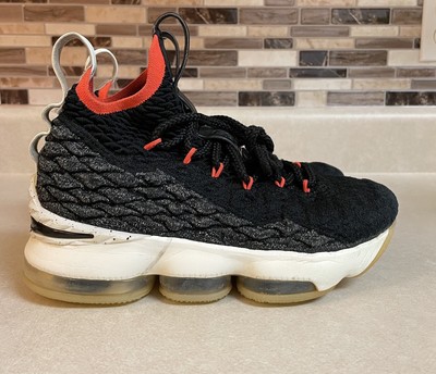 lebron 15 gs graffiti