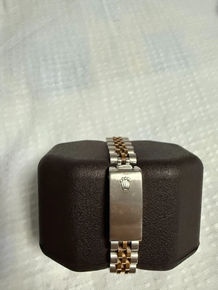 Pulsera Rolex Datejust vintage para mujer oro y plata jubileo bisel dorado Foto 4 de 4