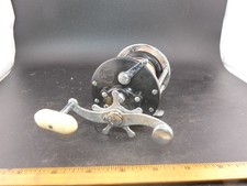 Vintage Penn No. 155 Fishing Reel Made in USA