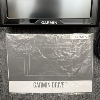 Garmin Drive 52 GPS Navigation Traffic System Complete With Box