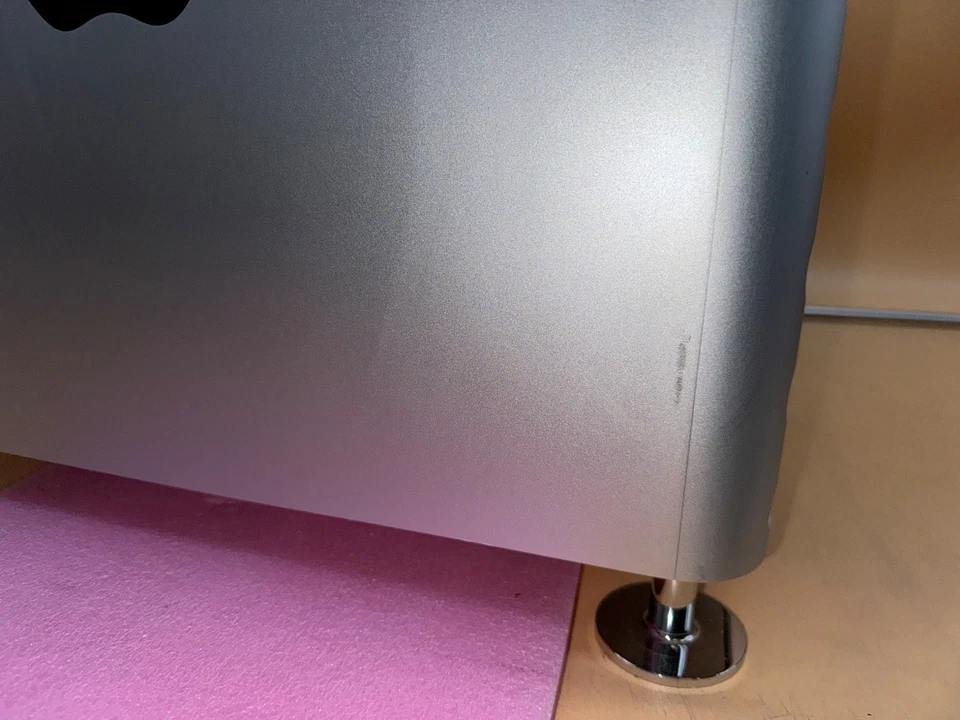 2019 Mac Pro 3.5GHz Intel Xeon W 8 Core 32GB RAM 500GB Radeon Pro W5500X 8GB L#4 - Image 2 of 4