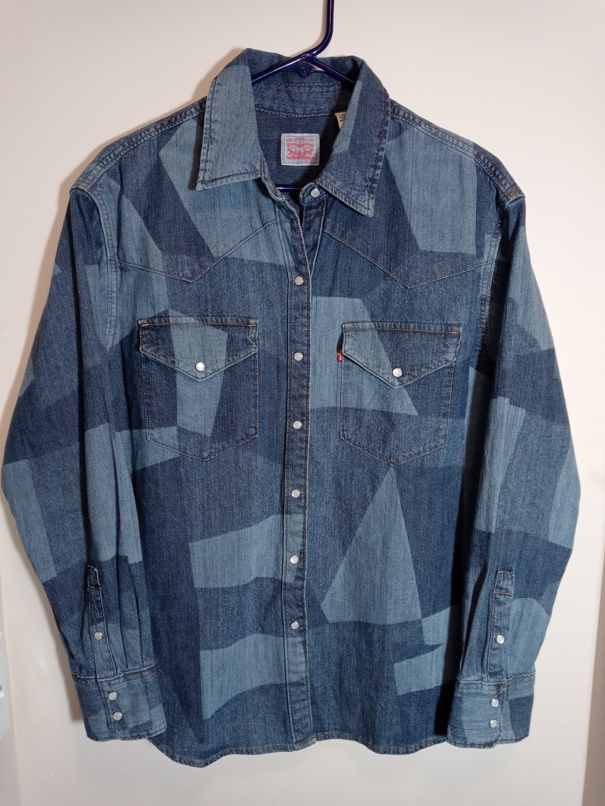 Levi's Dylan Oversized Western Patchwork Print De… - image 1