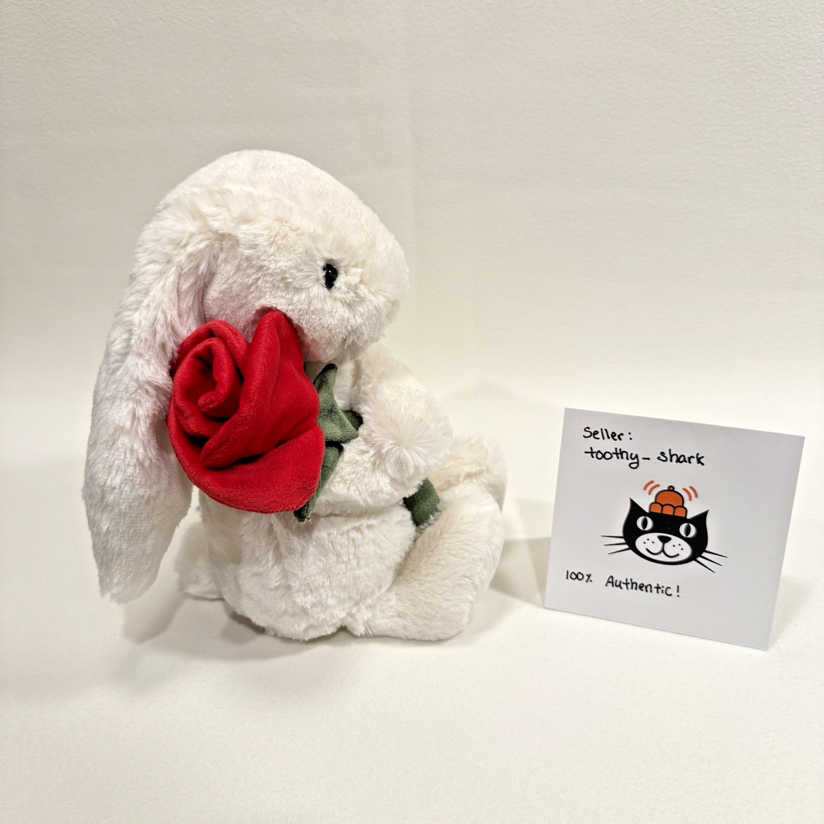 ぬいぐるみ  cream bunny with rose Jellycat Cream Bunny with Rose BNWT - 100% Authentic - Fast Ship