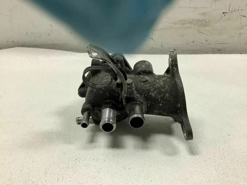 CARCASA TERMOSTATO SALIDA AGUA LEXUS LS460 2007 FÁBRICA Foto 2 de 4