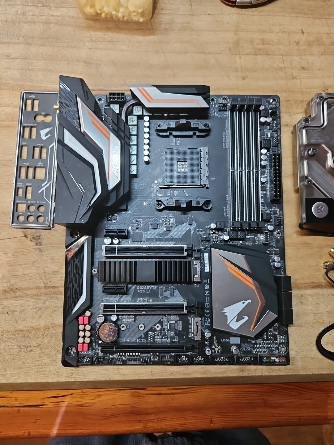 Gigabyte X470 Aorus Gaming 5 Wifi With Mono Block eBay