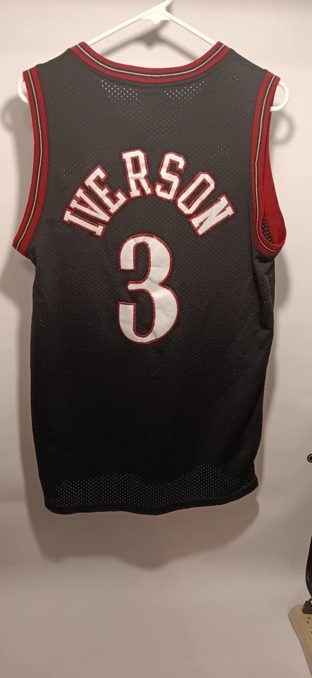 Camiseta Adidas Para Hombre Negra Roja Philadelphia 76ers Allen Iverson 3 NBA Talla S +2 Foto 2 de 4