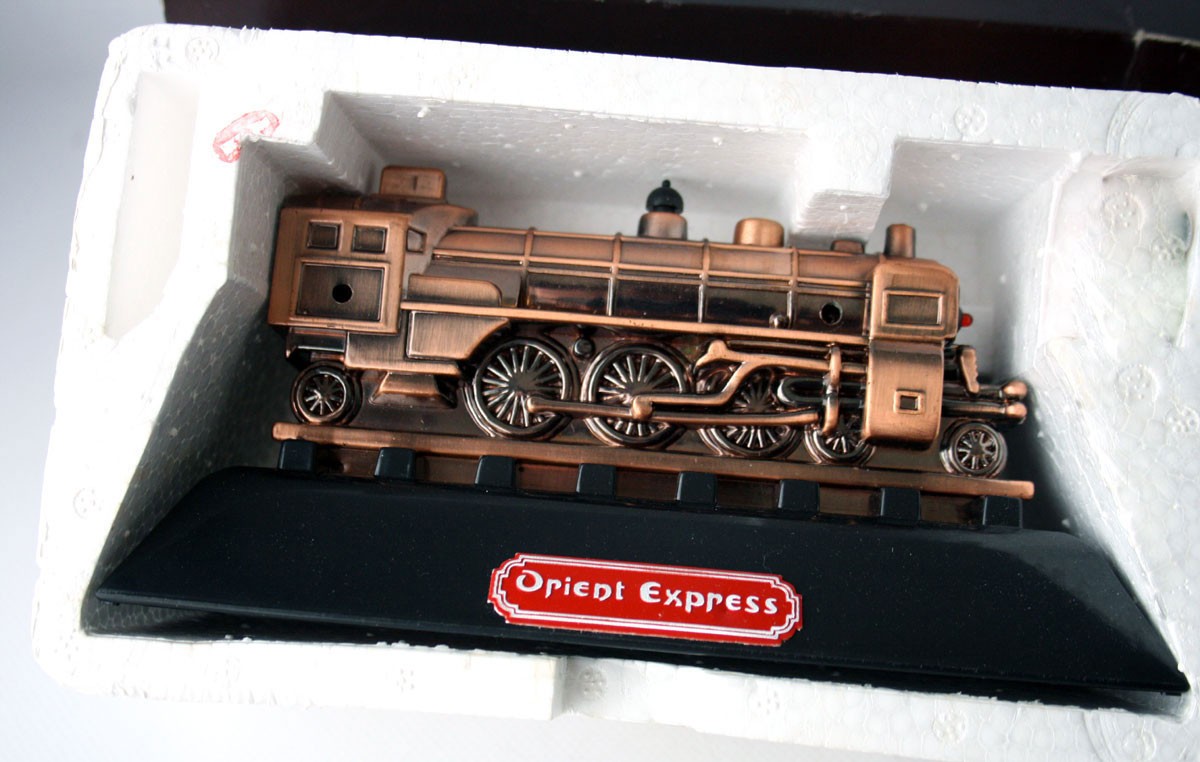VINTAGE OLD TRAIN JS 1926 ORIENT EXPRESS TABLE LIGHTER WITH SOUNDS 