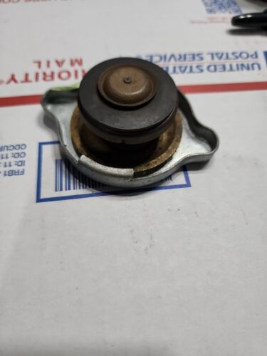 NOS 62-68 CHEVROLET CAMARO NOVA CHEVELLE W/AC & HD RADIATOR AC DELCO GM 3886273 - Picture 2 of 3