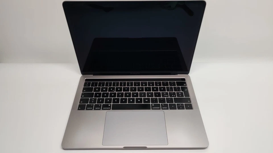 APPLE MACBOOK PRO 13" 2019 CORE i5-8257U 16GB RAM 512GB SSD GRIGIO SIDERALE - Immagine 2 di 4