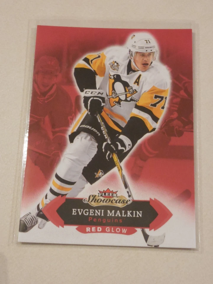 2016/2017 Fleer Showcase Parallel's & Inserts U PICK - Image 3 of 4