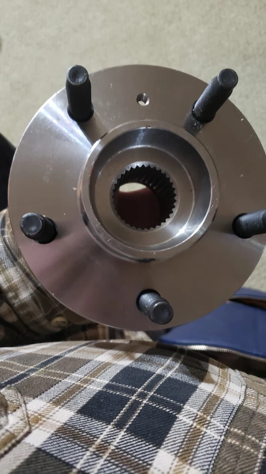 Conjunto de cubos de rolamento de roda dianteira RWD para Cadillac CTS STS de 2003-2007 com ABS - Imagem 3 de 4