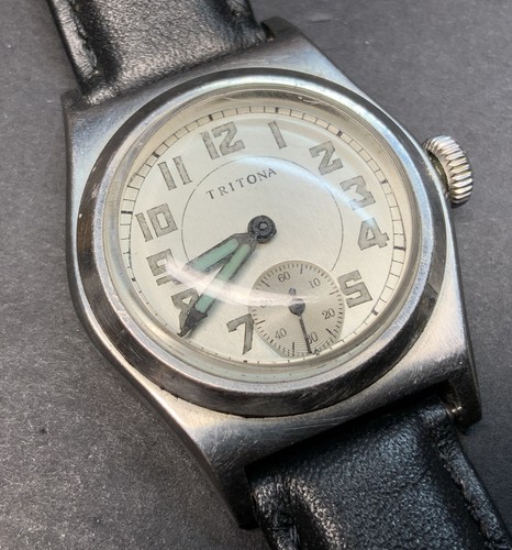 Ultra Rare 1940s Tritona Mechanical Windup 30mm Watch, Working - Picture 20 of 21