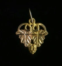 10K 18mm Fine Solid Yellow & Rose Gold Grape Leaf Petal Plant Pendant Charm *PW