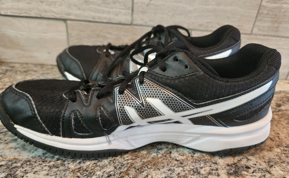 亚瑟士鞋女式 7 码黑色 Gel UpCourt 排球网球训练运动鞋 — 第 3/4 张图片