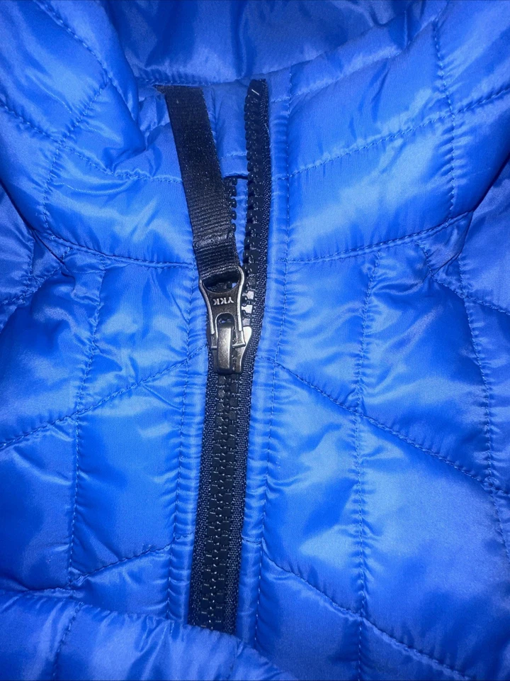 North Face Boy's Thermoball Full Zip Jacket in Monster Blue M(10-12) BNWT 2018 - Image 4 of 4