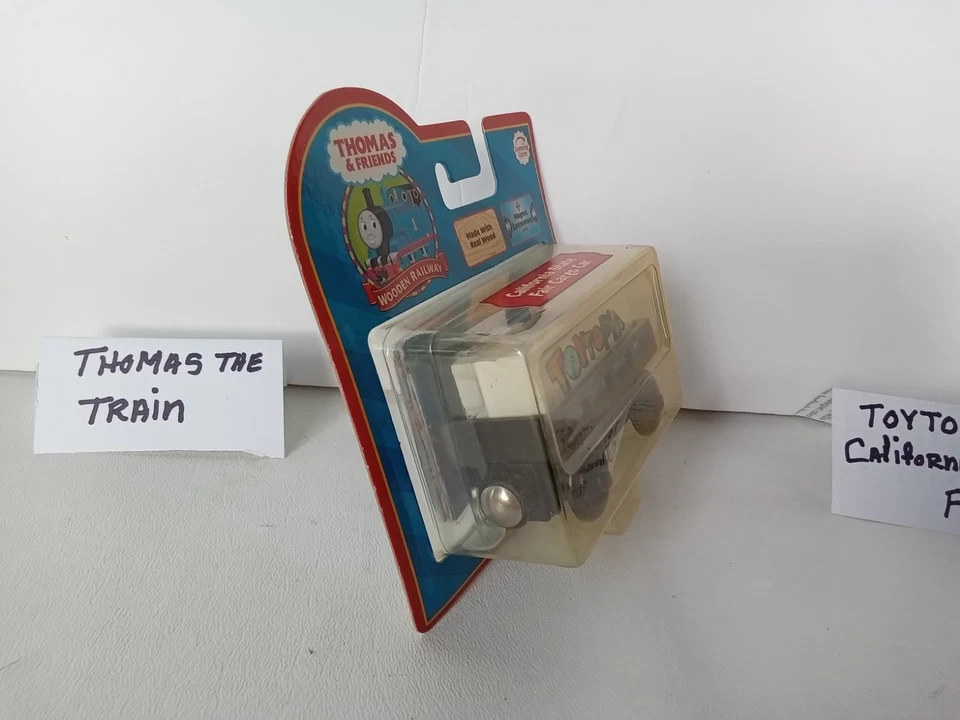 THOMAS THE TRAIN WOODEN TANK "TOYTOPIA" CALIFORNIA STATE FAIR 2007 NIB RARE ! !! - Image 3 of 4