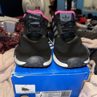 adidas NMD_R1 Shoes - Men's - Core Black / Pink - 9.5